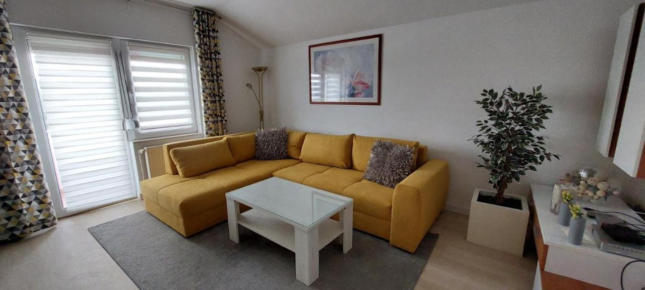 Апартаменты Apartman Laura Задар Экстерьер фото